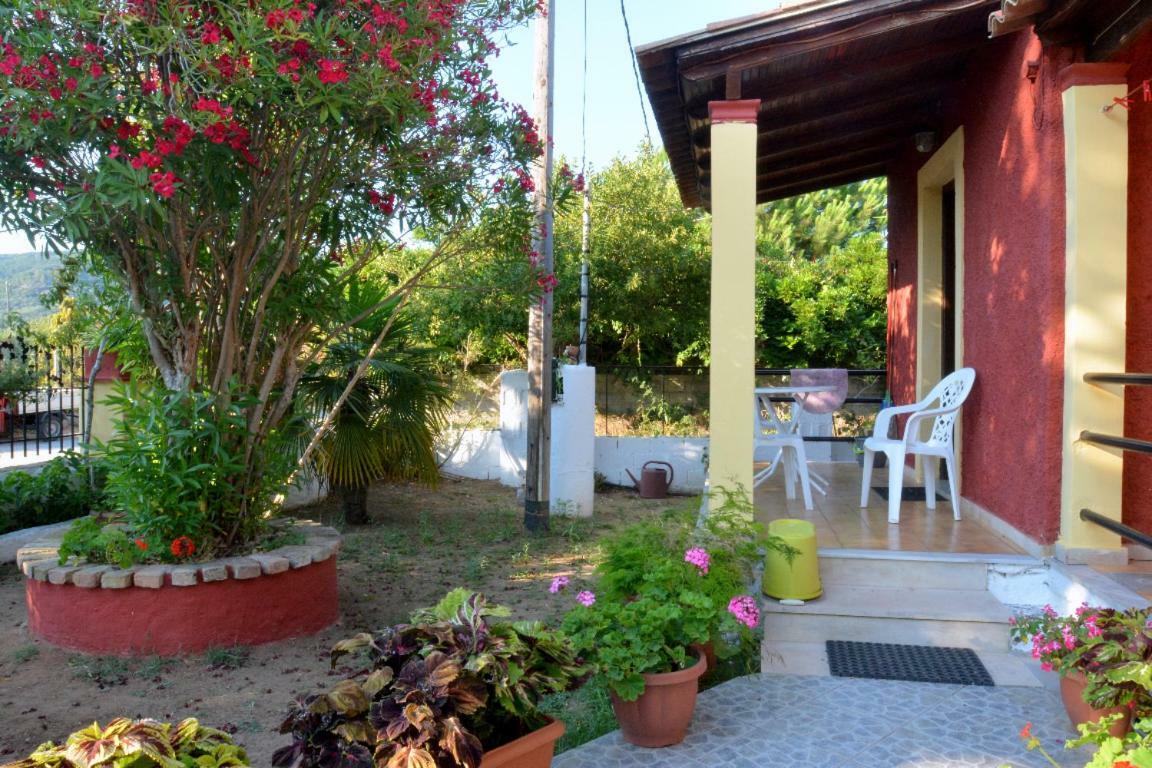 Issos Apartments Agios Georgios (Corfu) Exterior foto